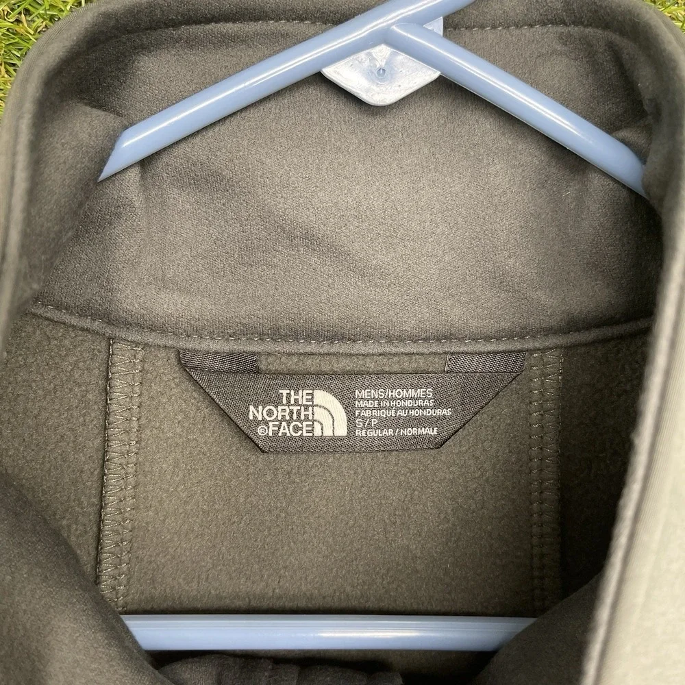 North Face Apex Risor Jacket Mens Small Standard Fit Zip Up Gray Outdoors NWT